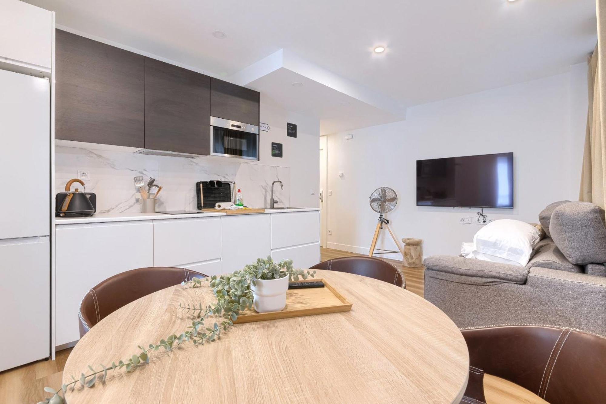 Deustown Apartamentos ビルバオ エクステリア 写真