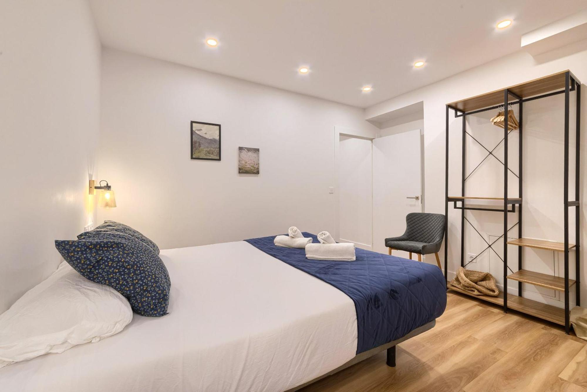 Deustown Apartamentos ビルバオ エクステリア 写真