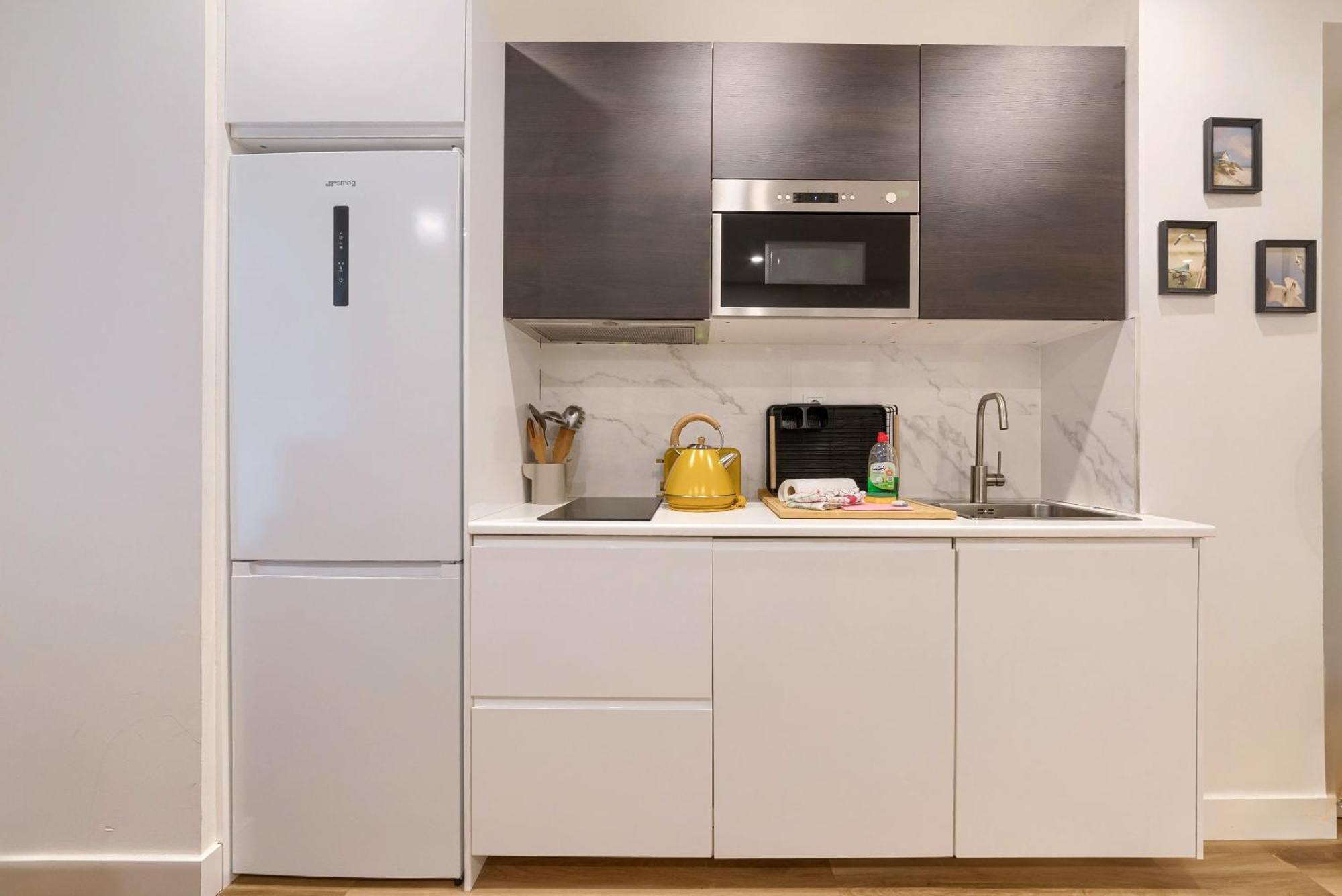 Deustown Apartamentos ビルバオ エクステリア 写真