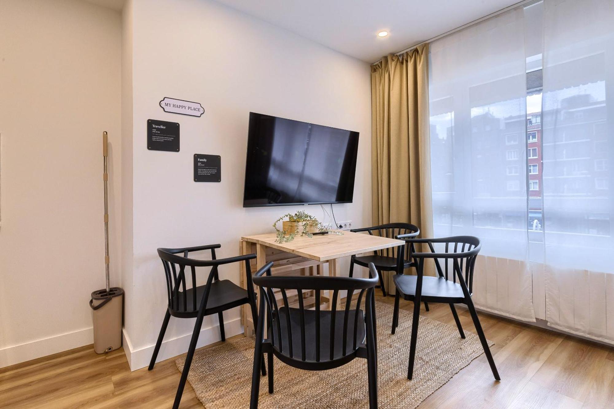Deustown Apartamentos ビルバオ エクステリア 写真